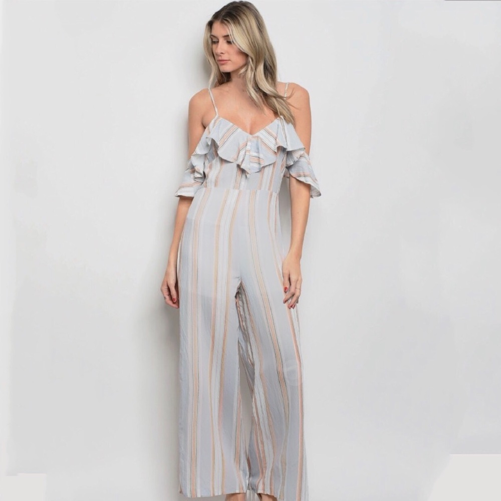 OLD SHOULDER RUFFLE JUMPSUIT - Picture 3 of 5